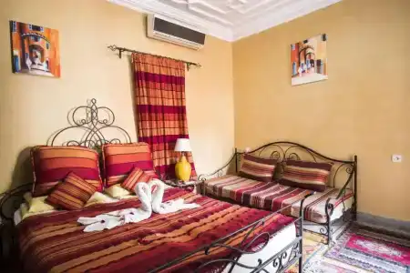 Riad Losra - 42