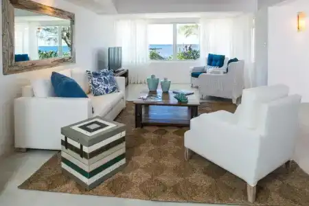 Seapoint Boutique - 121