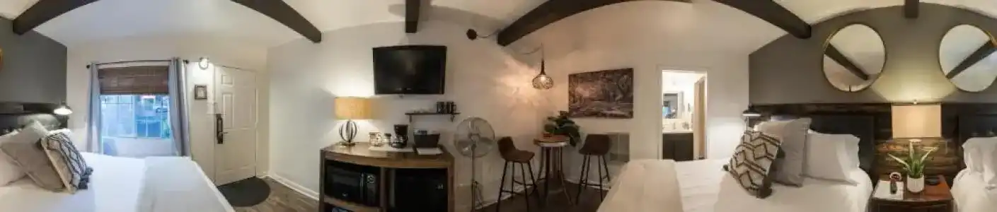 Shell Beach Inn - 41