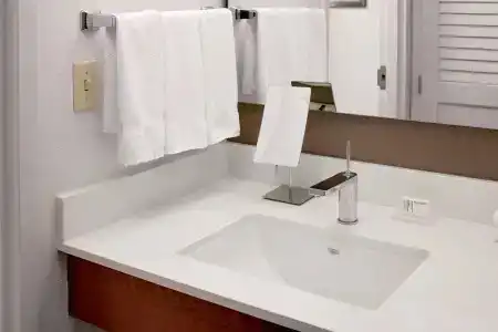 Courtyard Houston-West University - 27