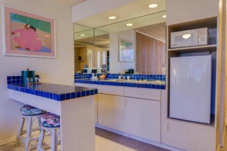 Kuhio Banyan (with Kitchenettes) - 22
