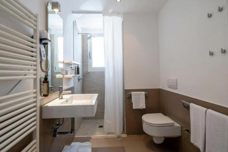 Le Rose Suite - 6