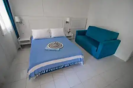 Blue & White - 27