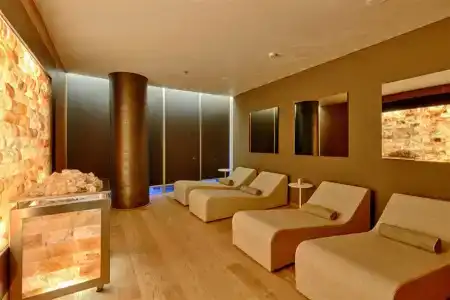 Maritim Plaza Tirana - 3