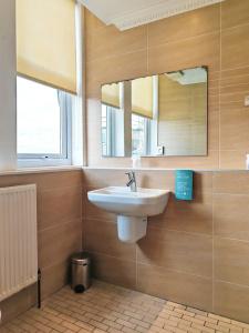 Frederick House - 51