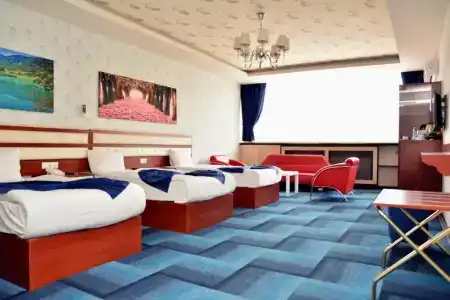 Business Grand - 40