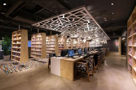 Booth Netcafe & Capsule - 17