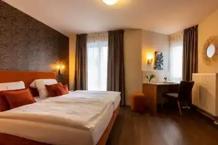 Stadthotel - 5