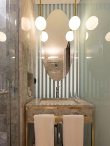 The Craton Sisli - 90