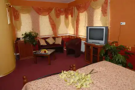 Морской - 1