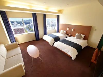 Oriental Hiroshima - 75