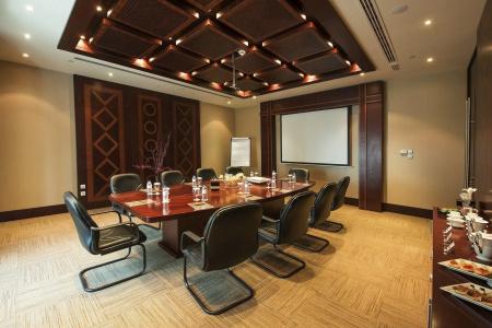 Emirates Grand - 18