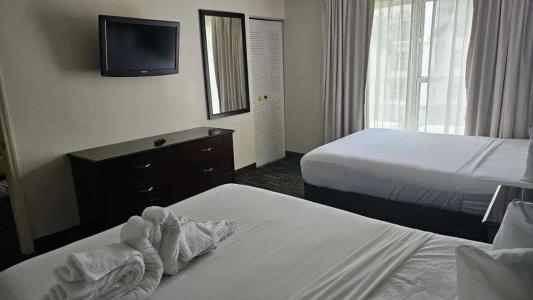 SureStay Plus by Best Western Orlando International Drive - 45