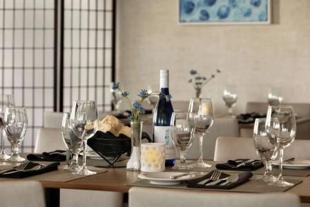 Hilton Suites Oceanfront - 32