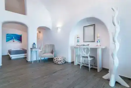 Angel Luxury Suites - 68