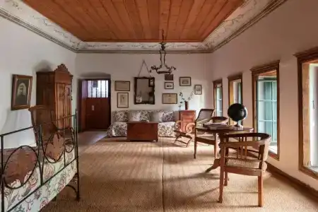 Bratsera Traditional - 81