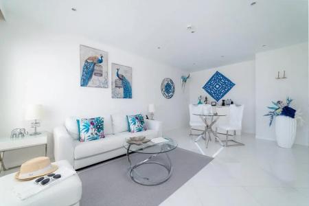 Lani's Suites de Luxe - Adults Only - 17