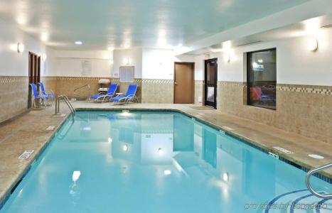 Holiday Inn Express & Suites Vancouver Mall-Portland Area - 12