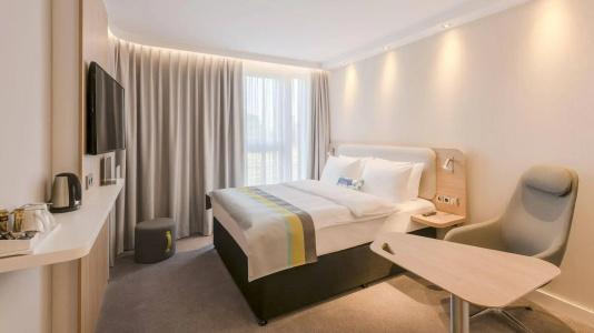 Holiday Inn Express - Freiburg - City Centre - 4