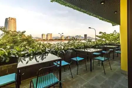 Ibiza Riverfront - 13