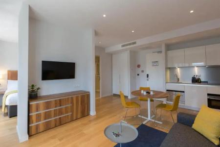 Premier Suites Plus Rotterdam - 40