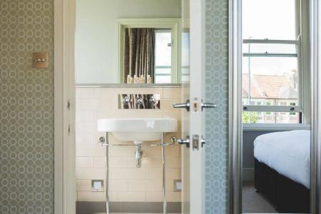 The Wellington - 13