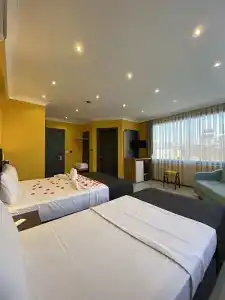 Roy Otel Akçay - 69