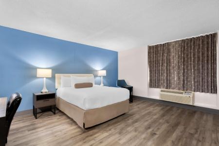 Howard Johnson Plaza by Wyndham - 32