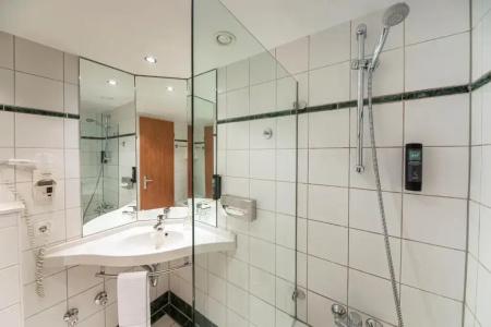 Michel Braunschweig (ehem. Mercure Atrium) - 46