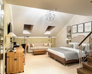 Best Western Plus Market Square Lviv - 107