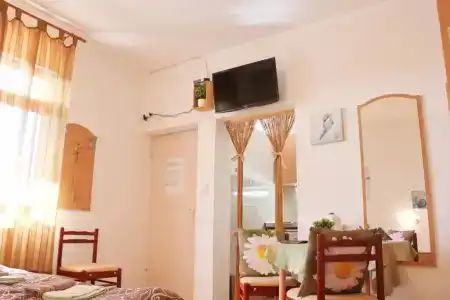Guest House Tomanovic - 143