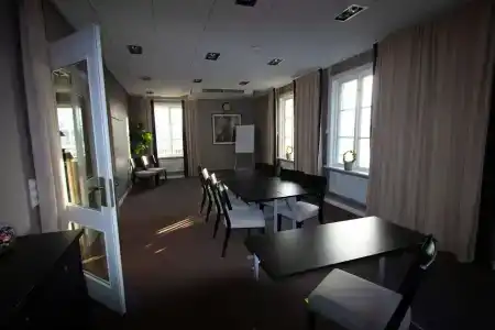Villan - 12