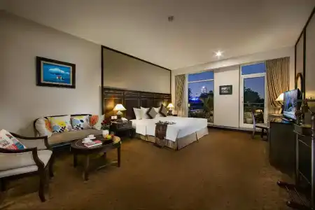 Zephyr Suites Boutique - 52
