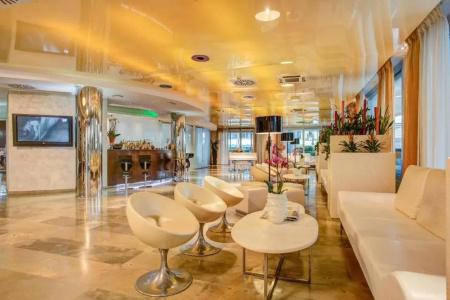 Premier & Suites - Premier Resort - 17