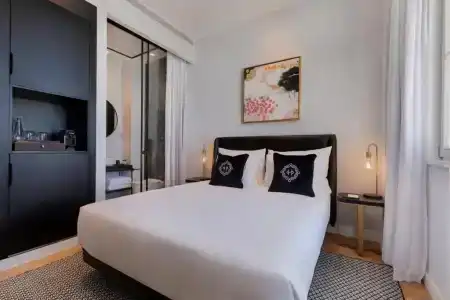 The Herbert - 65