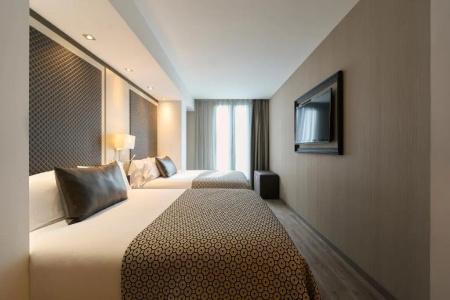 Catalonia Square 4* Sup - 68
