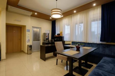 Airport Garni - 13