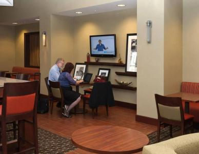 Hampton Inn & Suites/University Area - 30