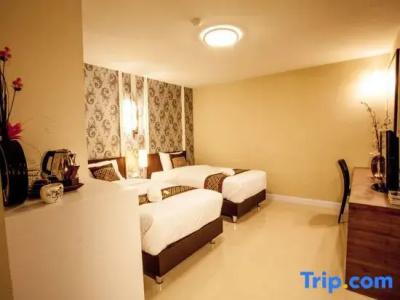 The Aim Sathorn - 71