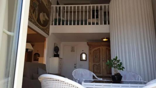 La Residencia - 77