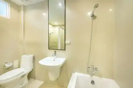 Qiu Sukhumvit - 13