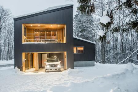 Phoenix Cocoon By Hakuba Group - 0