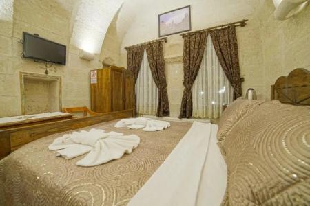 Safran Cave - 42