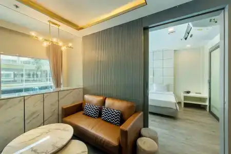 Qiu Sukhumvit - 158
