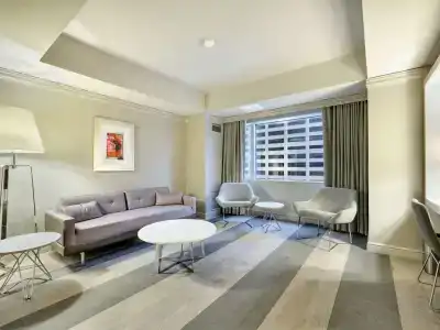Radisson Blu Downtown - 60