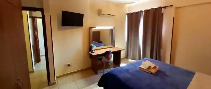 Lakis Court - 23