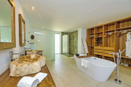 Seasense Boutique & Spa - 118