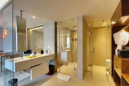 Radisson Bengaluru City Center - 42