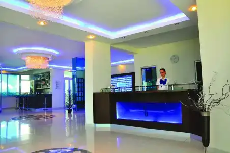 Blue Diamond Alya - 1