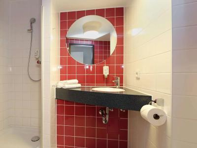 B&B Berlin Alexanderplatz - 16